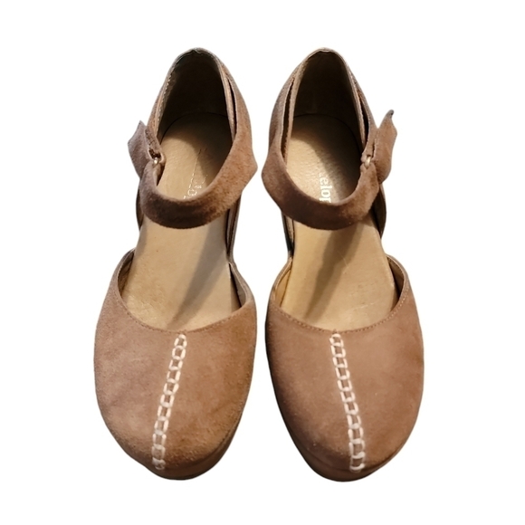 Antelope collection brown suede wedge shoes size EU 37 US 7
